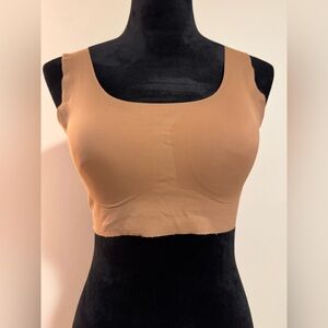 EUC Bali Comfort Revolution Wireless Full Coverage Bra size small